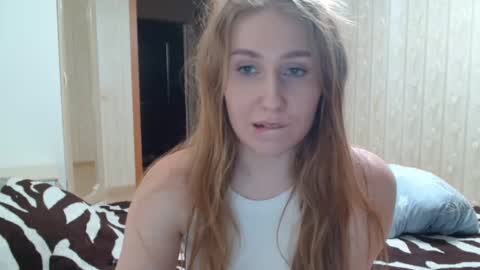 Snapshot of miku_sanders2 chatting on 02-12-25, 06:51 miku_sanders2 online show from 02-12-25, 06:51