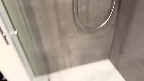 Maik17 online show from 12-31-24, 02:25