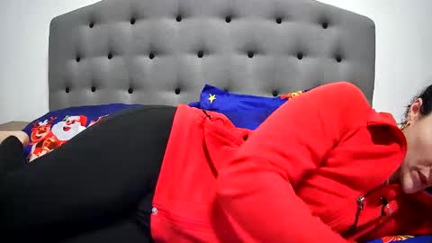 Mikyloveu online show from 12-29-24, 06:38