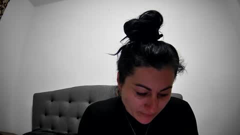 Mikyloveu online show from 02-04-25, 07:22