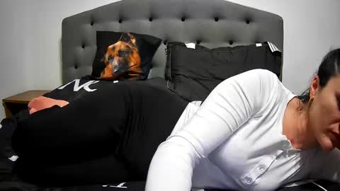 Mikyloveu online show from 03-11-25, 06:30