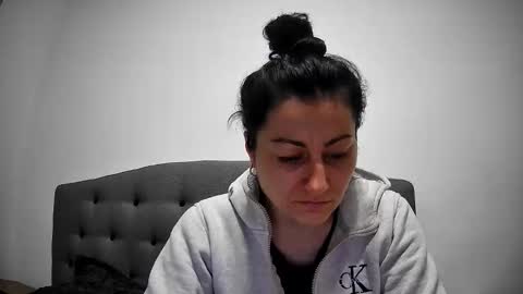 Mikyloveu online show from 02-23-26, 05:21