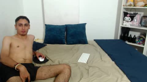 Mila and albert online show from 10-12-25, 10:53