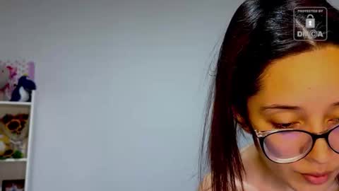 Mila and albert online show from 03-01-26, 01:18