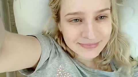 Snapshot of mila_420 chatting on 03-26-26, 11:27 Mila 420 online show from 03-26-26, 11:27