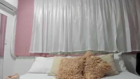 mila_adamss online show from 02-12-26, 10:32