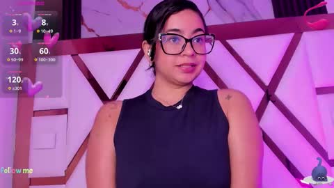 Camila online show from 10-22-25, 07:13