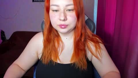 Mila shy sensual person  online show from 09-15-25, 08:14