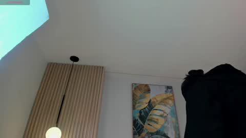 Snapshot of mila_hank chatting on 03-27-26, 12:16 mila_hank online show from 03-27-26, 12:16