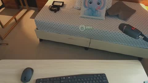 Milena  online show from 10-08-25, 11:08