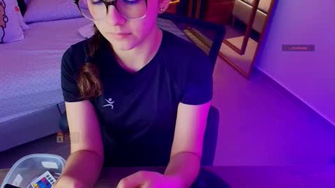 Milena  online show from 03-17-26, 11:24