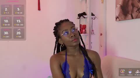 Snapshot of mila_n_max chatting on 10-27-25, 01:04 Mila Max online show from 10-27-25, 01:04