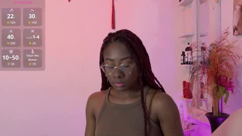 Snapshot of mila_n_max chatting on 11-29-25, 12:08 Mila Max online show from 11-29-25, 12:08