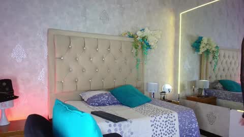  MILA    online show from 10-30-25, 03:30