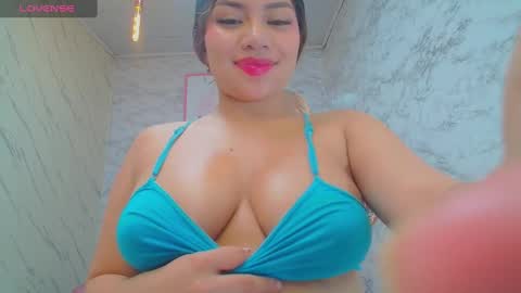 Mila  online show from 01-31-25, 05:32