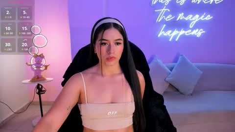 Mila online show from 10-28-25, 02:15