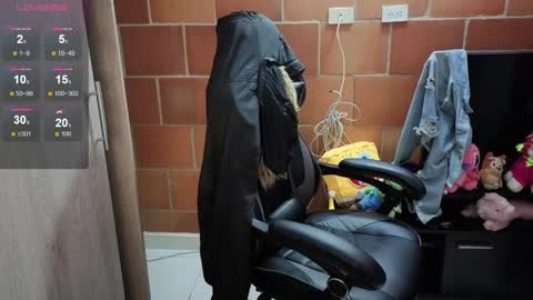 milacoxx8819 online show from 10-11-25, 01:05