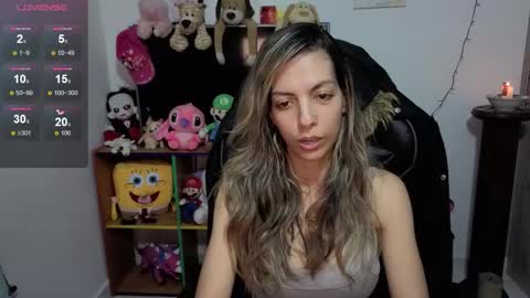 milacoxx8819 online show from 11-12-25, 11:36