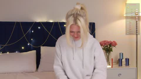 Miss Cutie online show from 01-28-25, 03:25