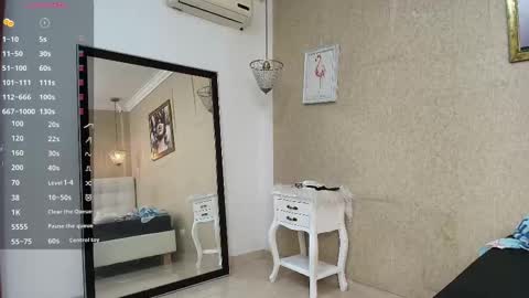 miladiosa online show from 10-11-25, 11:20