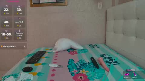 miladiosa online show from 10-30-25, 11:55