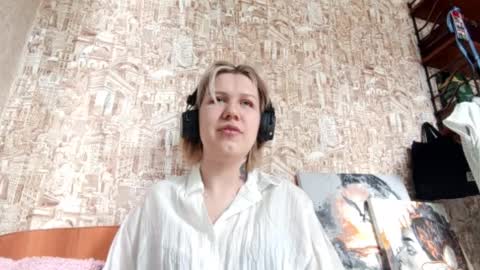 Snapshot of milagroburkhardt chatting on 03-28-26, 04:23 Chloe online show from 03-28-26, 04:23