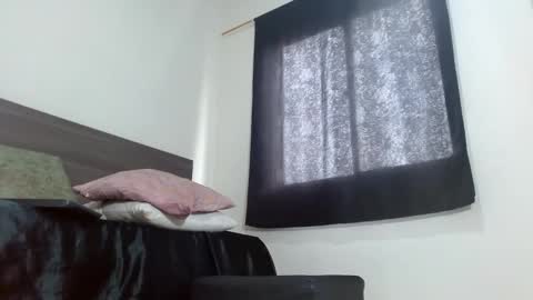 mila online show from 01-10-25, 05:02