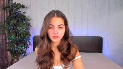 Milana online show from 01-31-25, 08:11