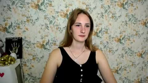 Milana online show from 09-25-25, 06:06