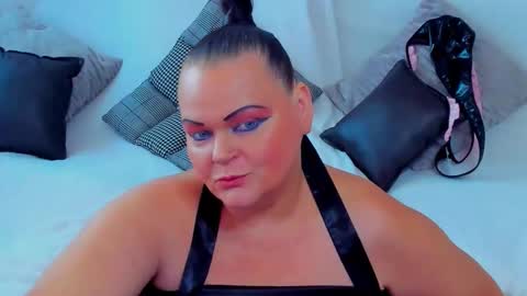 Lana online show from 10-08-25, 07:28