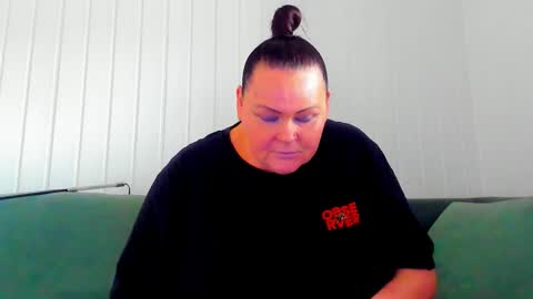 Lana online show from 03-20-26, 01:05