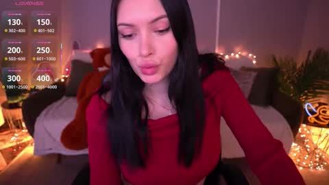 Snapshot of milanamusee chatting on 02-14-26, 02:36 Milana online show from 02-14-26, 02:36
