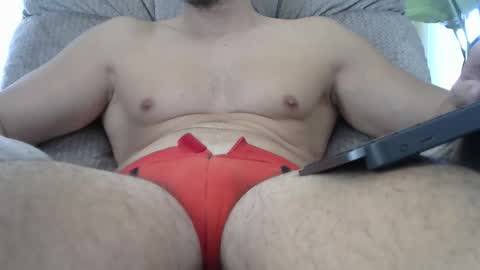 Snapshot of milanbaros83 chatting on 10-04-25, 02:04 AlphaMale online show from 10-04-25, 02:04