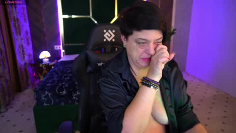 milaskyy online show from 01-19-25, 02:36