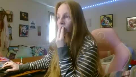 Snapshot of milastoned chatting on 02-15-26, 03:20 Mila online show from 02-15-26, 03:20