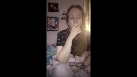 Snapshot of milastoned chatting on 02-24-26, 04:16 Mila online show from 02-24-26, 04:16