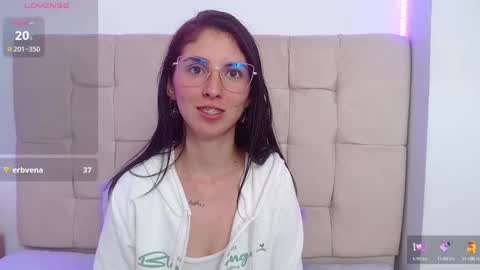 Ana online show from 01-22-25, 02:48