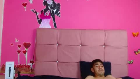 Snapshot of mildrecute chatting on 11-03-25, 11:15 Ana online show from 11-03-25, 11:15