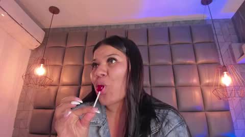 Milena  online show from 02-14-25, 09:56