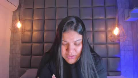 Milena  online show from 09-18-25, 01:51