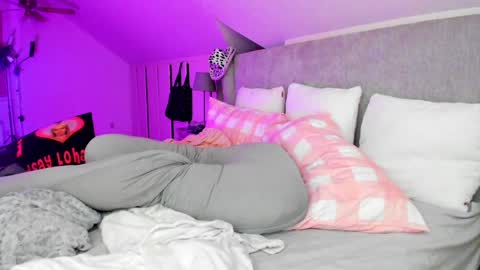 ALL MY LINKS -  online show from 10-14-25, 04:13