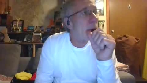 Milehi1958 online show from 09-13-25, 12:38