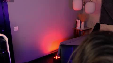 Milena online show from 04-10-26, 09:08