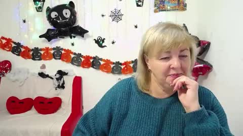 Snapshot of milenawedxy chatting on 10-23-25, 06:13 Milena online show from 10-23-25, 06:13