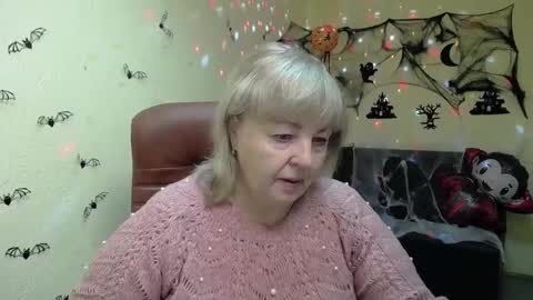 Snapshot of milenawedxy chatting on 10-28-25, 06:06 Milena online show from 10-28-25, 06:06