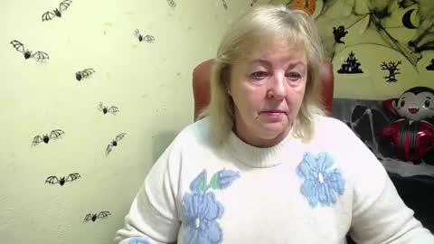 Snapshot of milenawedxy chatting on 10-30-25, 06:48 Milena online show from 10-30-25, 06:48