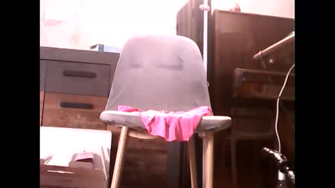 milenkatv82 online show from 02-22-25, 04:18