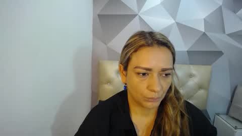 milf_hugeboobs online show from 12-20-25, 10:44