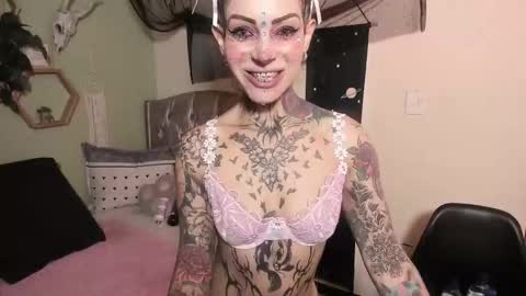 Snapshot of milf_onlyseduction chatting on 02-02-26, 01:54 Isabella online show from 02-02-26, 01:54