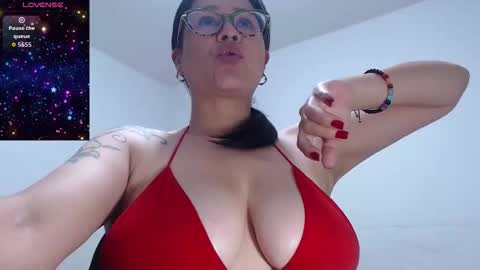 camila online show from 11-25-25, 05:18